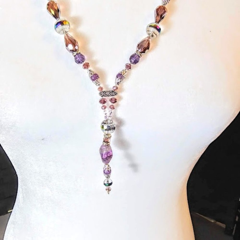 AMETHYST& PURPLE FLUORITE*LARIAT/Y STYLE NECKLACE & EARRINGS.
